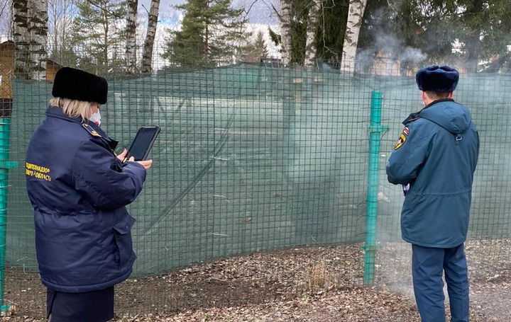 Инспекторы Госадмтехнадзора приняли участие в противопожарных рейдах на территории Дмитровского округа