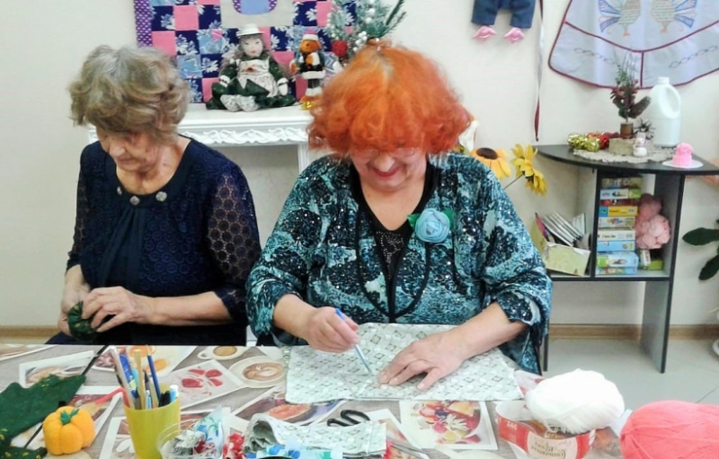Творческие навыки развивают участники проекта «Активное долголетие» в Дубне